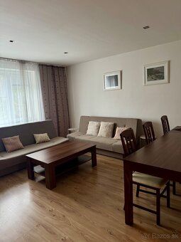 Nowoczesny i w pełni wyposażony apartament w dzielnicy