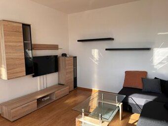Nowoczesny i w pełni wyposażony apartament w dzielnicy