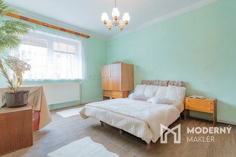 Тип: Сімейний будинок Містечко: Ощадниця Сучасний макле