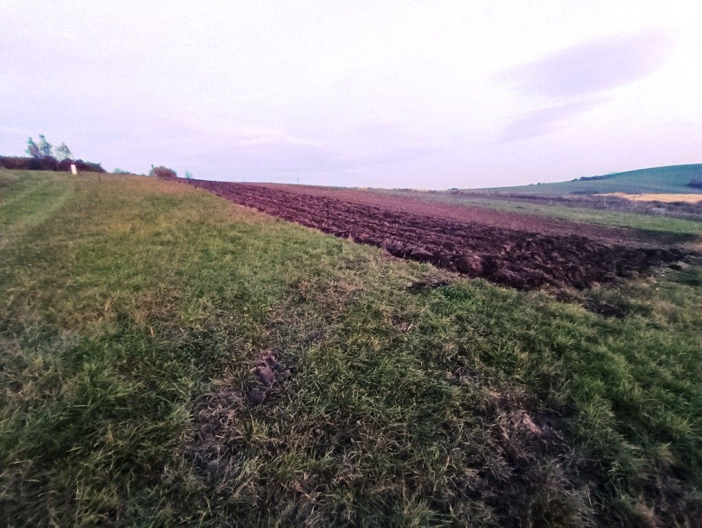 Exkluzívne!!! Ponúkame na predaj pozemok na výstavbu Rodinné