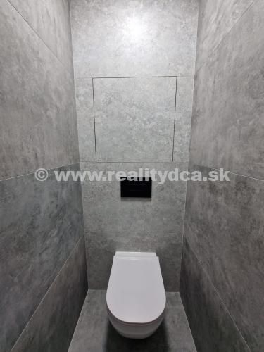 Sprzedamy 3-pokojowe mieszkanie w Bánovcach nad Bebravą o