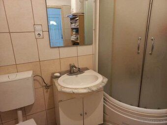Na prodej nabízíme 2-pokojový venkovský dům 68 m² na
