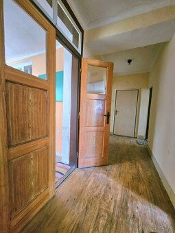 Rodinný dům / chata se 4683 m² pozemkem a vlastním kouskem