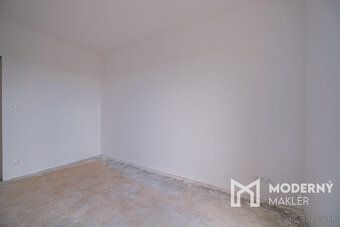 Typ: 3-pokojový byt Ulice: - Obec: Kuková Moderný maklér