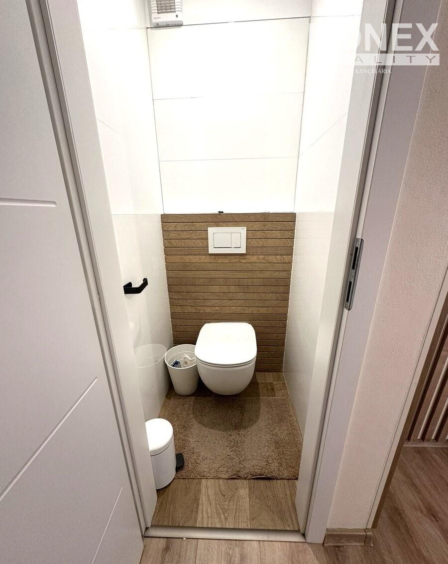 ID:4372 Oferujemy na sprzedaż przestronne i jasne