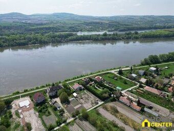 Oferujemy na sprzedaż działkę o powierzchni 1668 m2 w