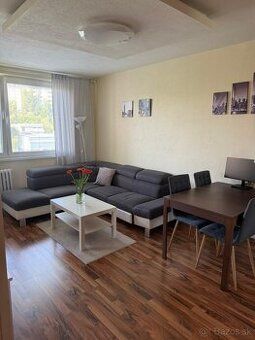 🏠 Oferuję do wynajęcia pokój w Bratysławie, Petržalka ulica