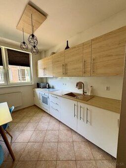 🏠 Oferuję do wynajęcia pokój w Bratysławie, Petržalka ulica