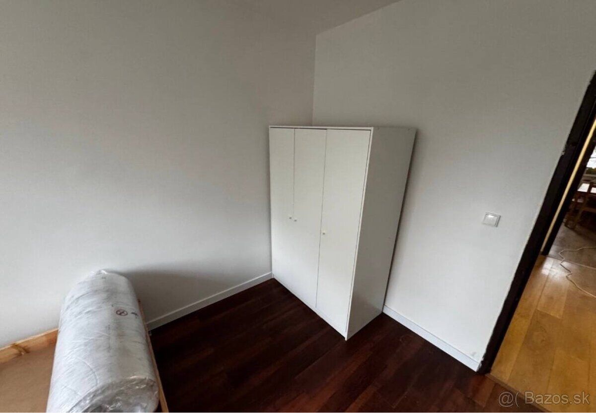 🏠 Oferuję do wynajęcia pokój w Bratysławie, Petržalka ulica