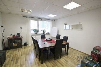 Wynajmę biuro W POBLIŻU CENTRUM – ul. Koceľova PASS REALITY