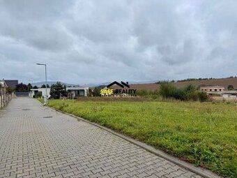 Zde realita nabízí k prodeji stavební pozemek o ploše 421