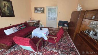 Продається 3 кімнатний односімейний будинок у селі Баторів