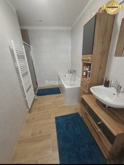 Ponúkame na prodej moderní prostorný rodinný dům v řadové
