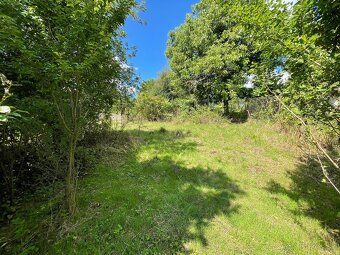 Na sprzedaż wolno stojący 3-pokojowy wiejski dom znajdujący