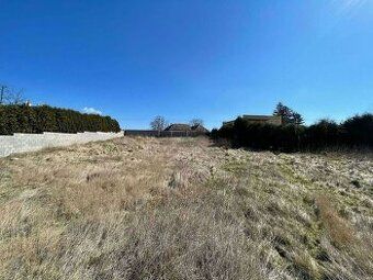 Na prodej pozemek pro výstavbu RD o ploše 1024 m2, přímo ve