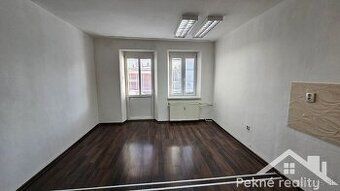 Oferujemy Państwu do wynajęcia lokal położony w centrum