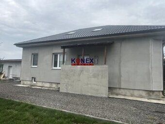 ID:4375 Пропонуємо на продаж добре збережений 6-кімнатний