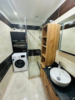 Do sprzedaży przestronny 3-pokojowy apartament po