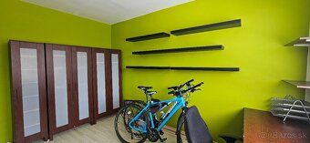 🏡 Do wynajęcia przestronny 3-pokojowy apartament – Karlova