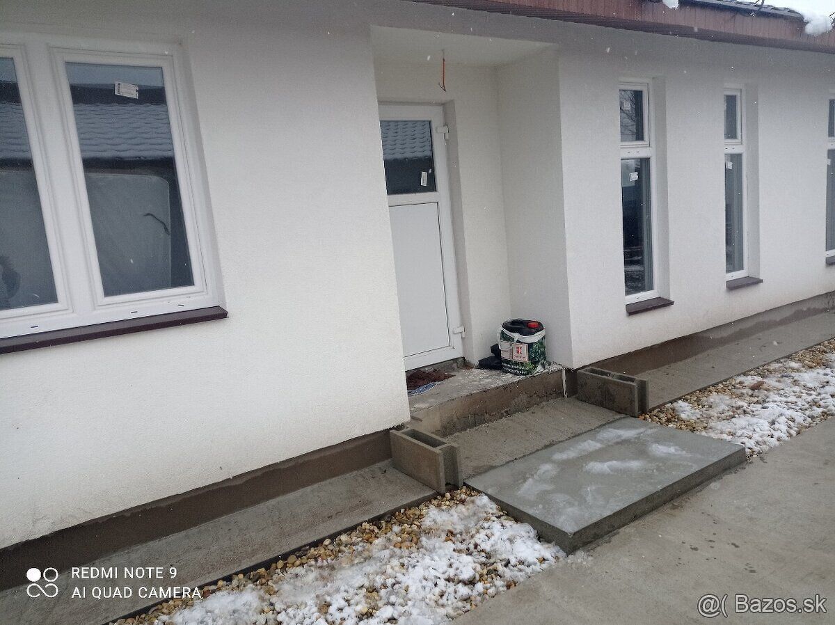 I offer for rent house of 70 m² for up to 2+1 persons + possible rental of accessories for business