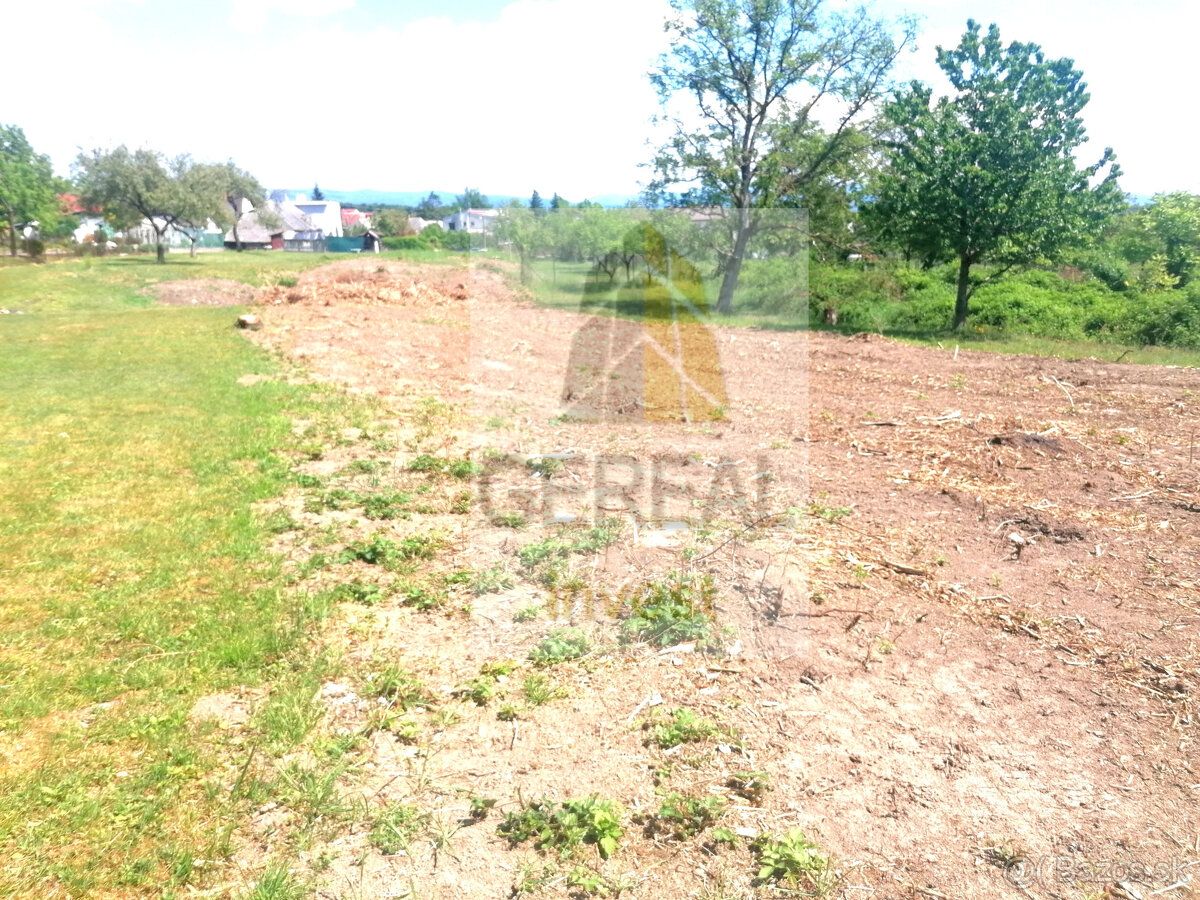 Type: Land for family houses Village: Klokočov INVESTMENT STATE