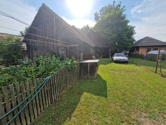 Na prodej dvě rodinné domy na pozemku 900 m² – Hranovnice Poprad