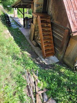 Oferujemy na sprzedaż przytulny domek letniskowy położony w