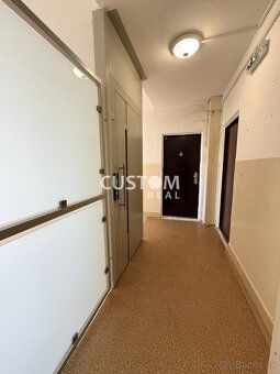 Prostorný 3-pokojový byt s balkonem a lodžií ve vyhledávané oblasti