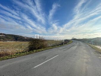 Typ: Pozemky - komerční Ulice: Veľký Šariš Obec: Veľký Šariš