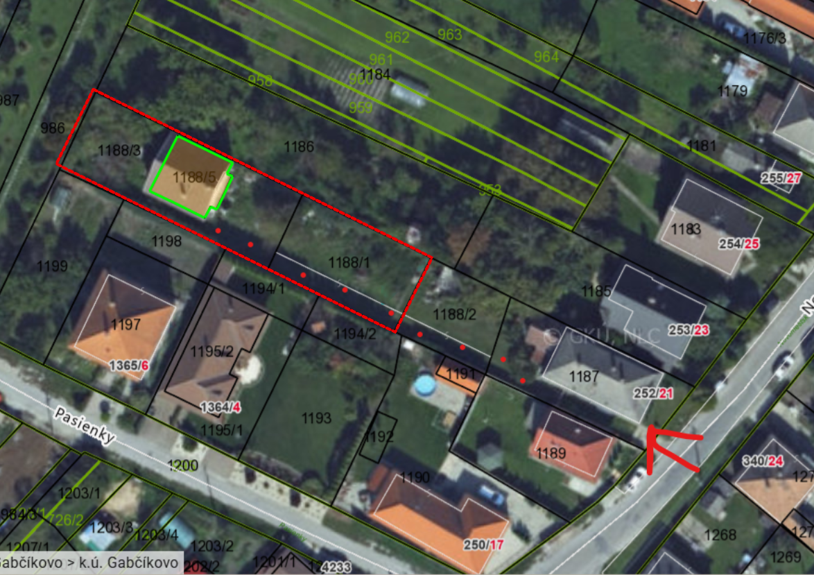 Typ: Rodinný dům – dvoupodlažní se sklepem Ulice: Novomestská