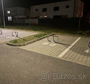 Nabízím dlouhodobý pronájem vyhrazeného venkovního