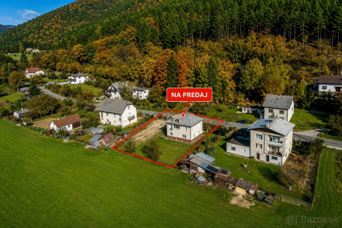 Na prodej nabízíme rodinný dům s velkou zahradou v oblíbeném lázeňském městě Trenčianské Teplice.