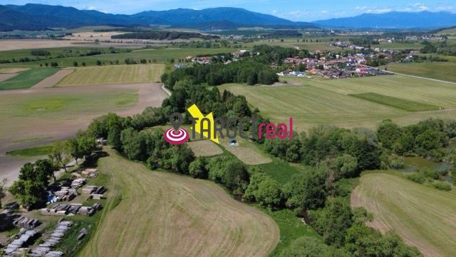 Romantický pozemek u potoka v Jazernici | 10 148 m² klidu