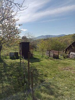 Oferuję na sprzedaż murowany domek letniskowy z ogrodem w ogródkowym rejonie