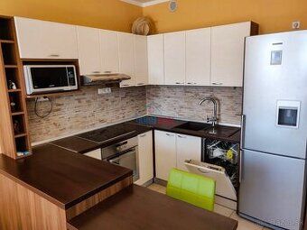 Oferujemy do wynajęcia przyjemny 2-pokojowy apartament w Starym Mieście
