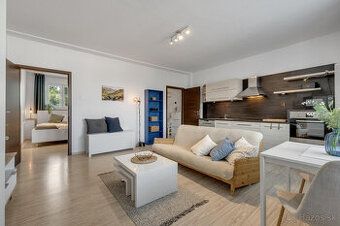 Oferujemy do wynajęcia przyjemny 2-pokojowy apartament w Starym Mieście