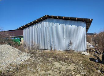 🏭 PRENÁJOM HALY 180 m² | ORAVSKÁ POLHORA
Hľadáte priestor na