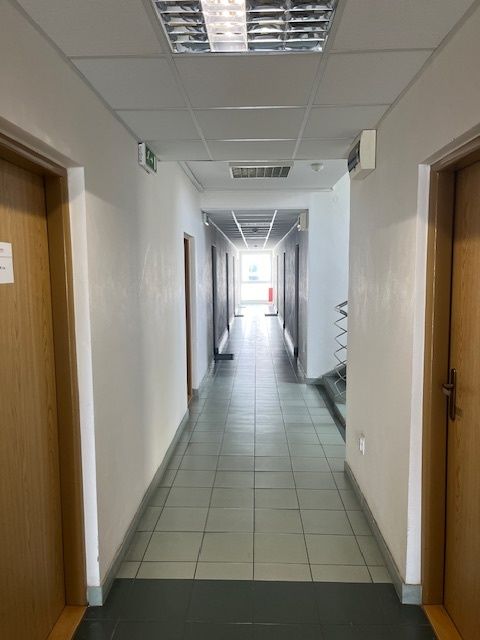 Na prenájom Vám ponúkame kancelárske priestory 16,5m2 na uli