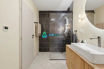 🏡 Moderní 3-pokojový byt s terasou a zahradou – u Bratislavy