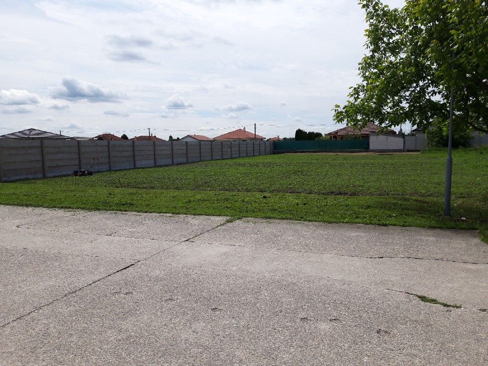 NAJLEPSZA DZIELKA BUDOWLANA 1000m² W NOWYM OŚRODKU ZE WSZYSTKIMI SIECIAMI INŻYNIERYJNYMI!