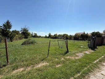 NAJLEPSZA DZIELKA BUDOWLANA 1000m² W NOWYM OŚRODKU ZE WSZYSTKIMI SIECIAMI INŻYNIERYJNYMI!
