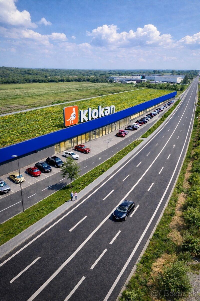 TinaReality nabízí k pronájmu poslední volný obchodní prostor