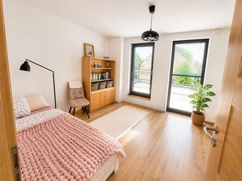 🌿🏡 Dům se zahradním rájem v Humenném – bydlení, do kterého se zamilujete na první pohled 🏡🌿