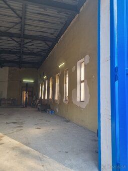 Powierzchnia 150 m2 dźwig 4 tony