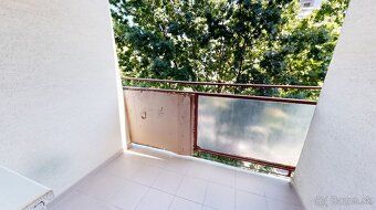 PINK reality nabízí k prodeji 3+1 byt o ploše 62 m²,