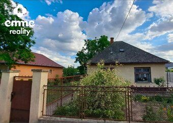 Nabízíme k prodeji prostorný pozemek o rozloze 1 521 m² v Dunajské Stredě