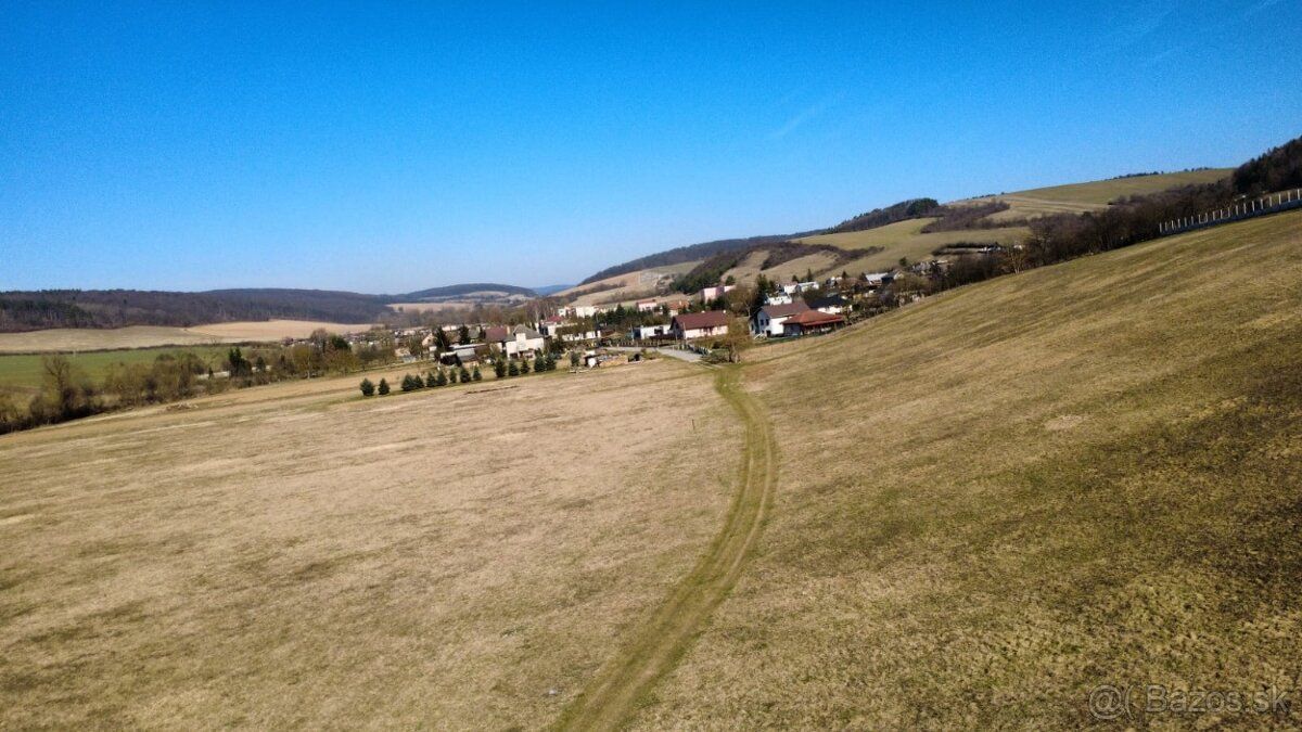 Na prodej – 10 pozemků určených k výstavbě v obci Svinia P