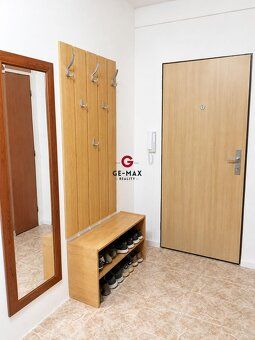 ID:563 GE-MAX Reality ponúka na predaj priestranný 3-izbový 