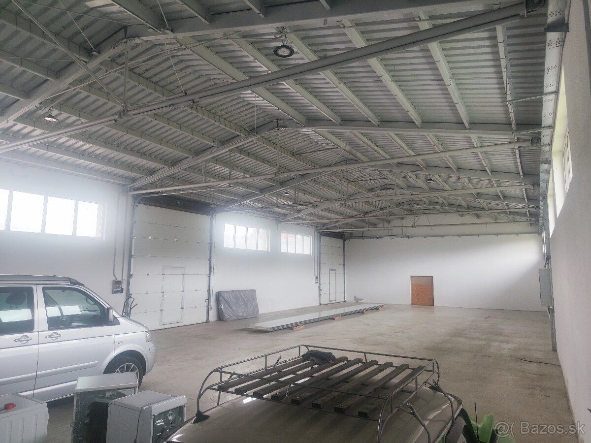 Nabízíme k pronájmu sklad 150 m²... Cena nájmu za m² činí 4