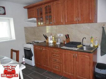 We offer you for sale a beautiful cottage in the smaller